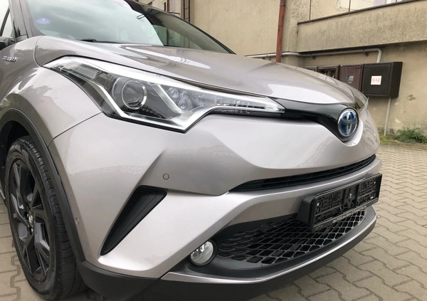 Toyota C-HR cena 75900 przebieg: 164000, rok produkcji 2018 z Mrągowo małe 704